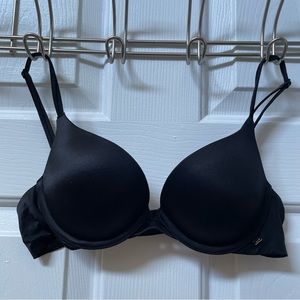 Victoria Secret Very Sexy Push-up Bras Black 32B